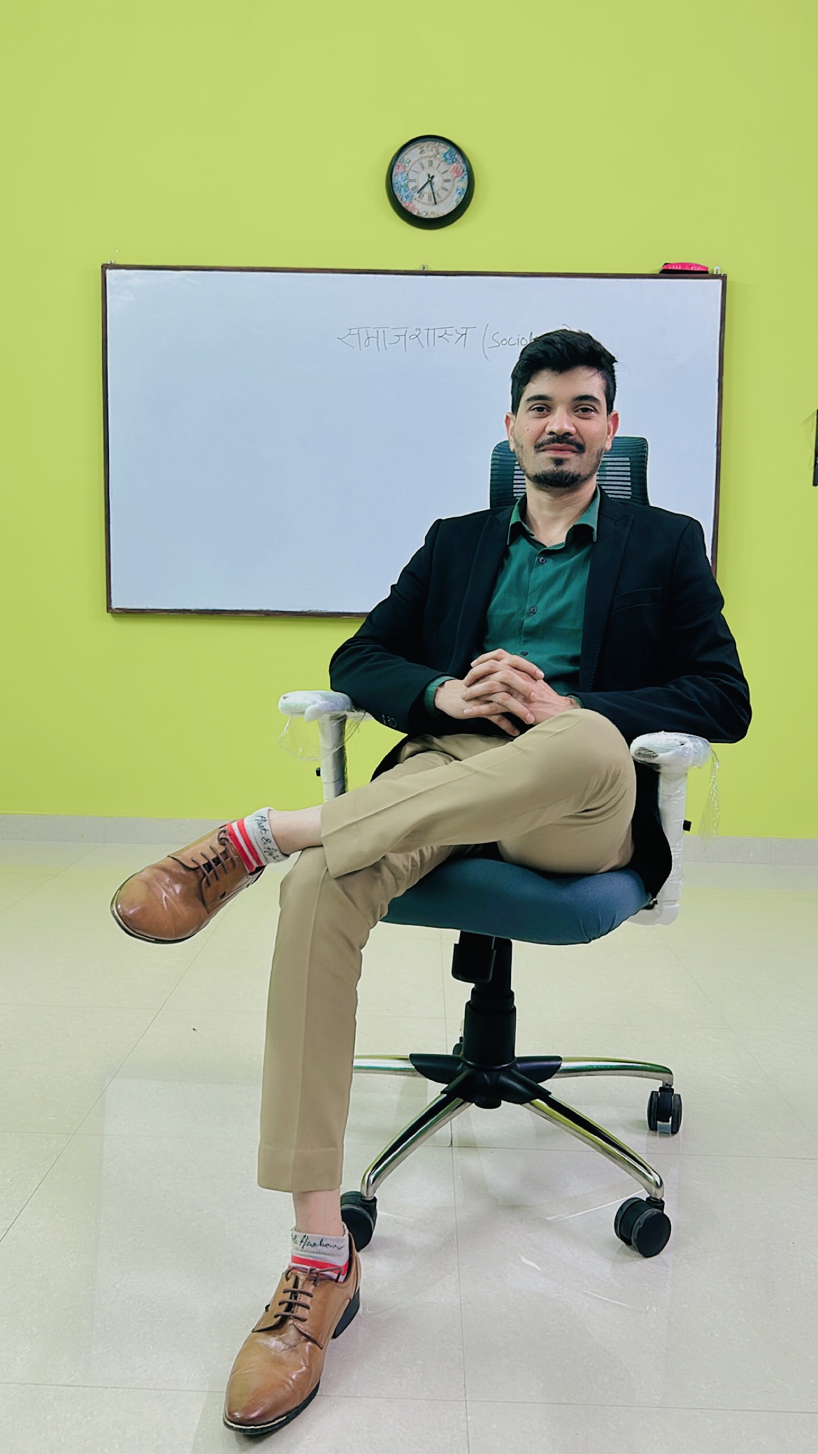 Shri Santosh Kumar Banjare